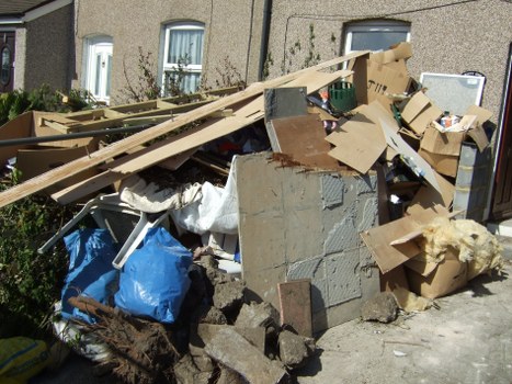 Efficient and safe furniture removal process
